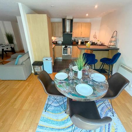 Large Boutique Harbourside Apartment - Football Table (Adults Only) Bristol Exterior photo
